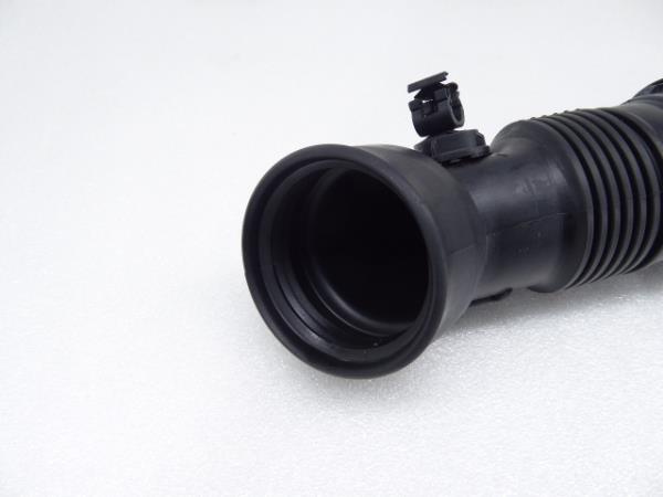 Tubo do intercooler PEUGEOT 2008 II (U_) Imagem-1