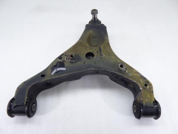 Braço de suspensão frente esquerdo MERCEDES-BENZ Sprinter 3,5-t (907, 910)