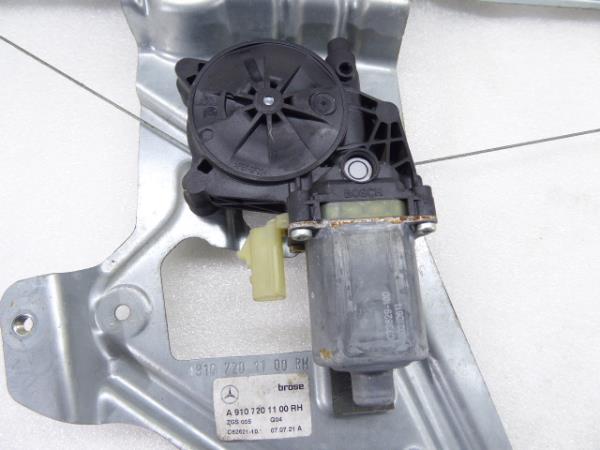 Right front window regulator MERCEDES-BENZ Sprinter 3,5-t (907, 910) Imagem-6