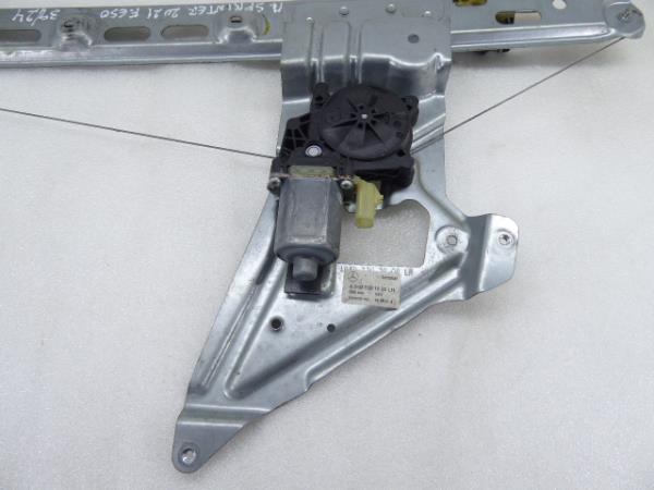 Alzavetro anteriore sinistro MERCEDES-BENZ Sprinter 3,5-t (907, 910) Imagem-5