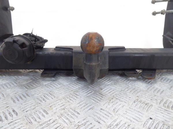 Tow hook MERCEDES-BENZ Sprinter 3,5-t (907, 910) Imagem-2