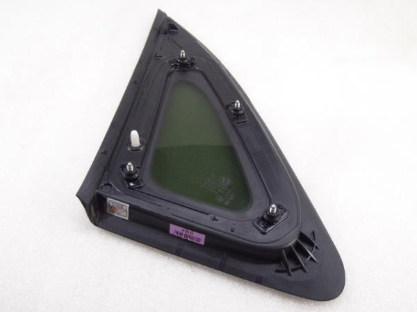 Vitre triangulaire arrière Droite HYUNDAI Kauai (OS) Imagem-4