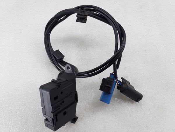 Hood Lock /Latch MERCEDES-BENZ Sprinter 3,5-t (907, 910)