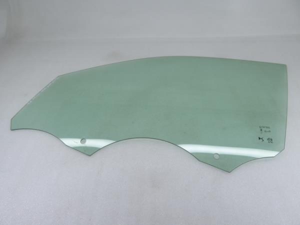 Left front door glass PEUGEOT 2008 II (U_)