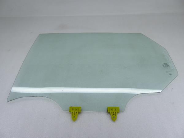 Left rear door glass NISSAN Pulsar Hatchback (C13)