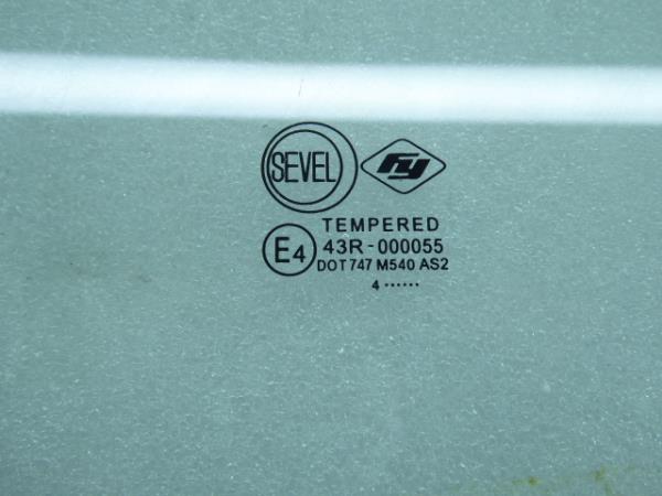 Left front door glass PEUGEOT Boxer Imagem-3