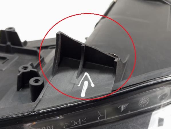 Faro anteriore destro VOLKSWAGEN Touran (1T) Imagem-1