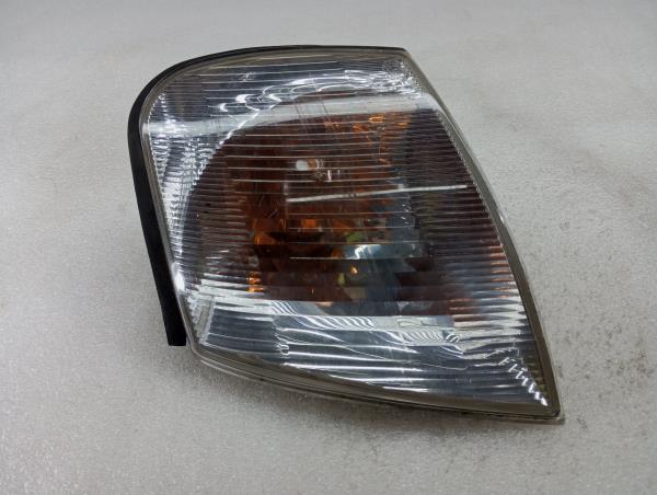 Clignotant avant gauche MITSUBISHI Space Star Combi (DG_A)