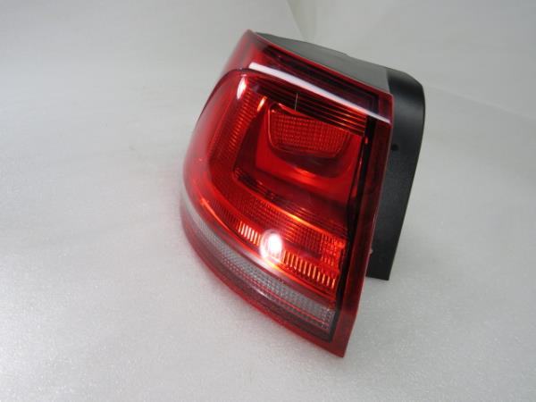 Left Tail light VOLKSWAGEN Golf VII Variant (BA5, BV5) Imagem-1