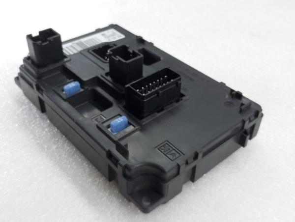 Module générique PEUGEOT 3008 I (0U_) Imagem-1