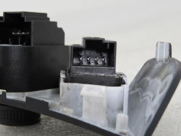Botón / interruptor electromecánico VOLKSWAGEN Golf VII Variant (BA5, BV5) Imagem-3