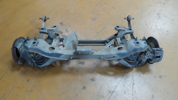Rear axle with drum brakes VOLVO V50 (MW) Imagem-2