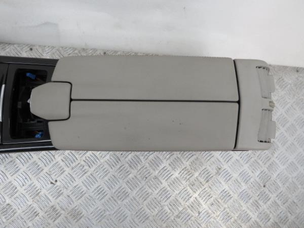 Center console  MERCEDES-BENZ Classe E (W212) Imagem-1
