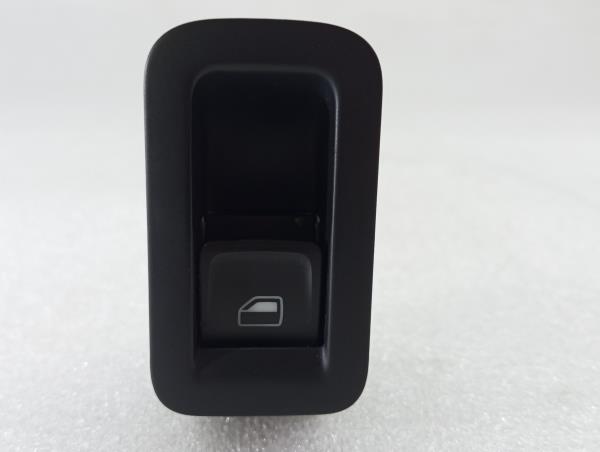 Comando / interruttore alzacristallo anteriore destro VOLKSWAGEN Golf VII Variant (BA5, BV5)