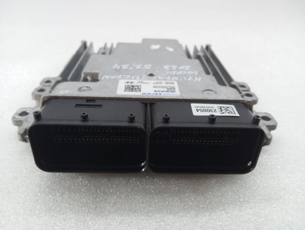 Engine control unit / ECU HYUNDAI Tucson (TL)
