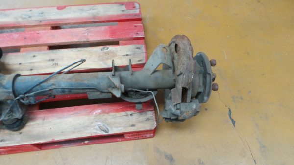 Rear axle with drum brakes LAND ROVER Defender Station Wagon (L316) Imagem-3