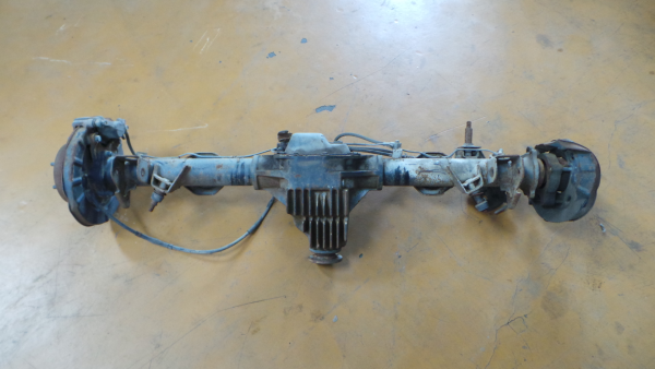 Rear axle with drum brakes OPEL Frontera A Sport