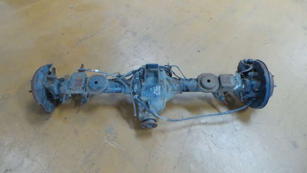 Rear axle with drum brakes OPEL Frontera A Sport