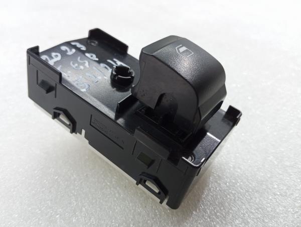 Left Rear window control HYUNDAI Tucson (TL) Imagem-1