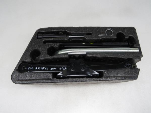 Set / kit di attrezzi VOLKSWAGEN Golf VII Variant (BA5, BV5)