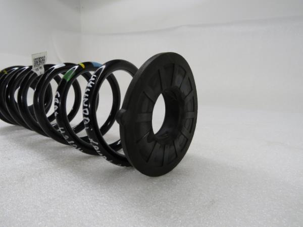 Ressort de suspension arrière Droite HYUNDAI Kauai (OS) Imagem-3