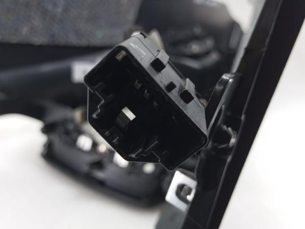 Center console  PEUGEOT 2008 II (U_) Imagem-5