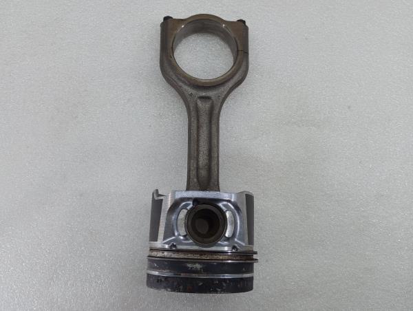 Piston de moteur PEUGEOT 3008 I (0U_)