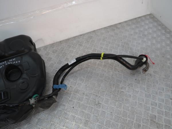 Depósito combustível OPEL Astra K Imagem-2