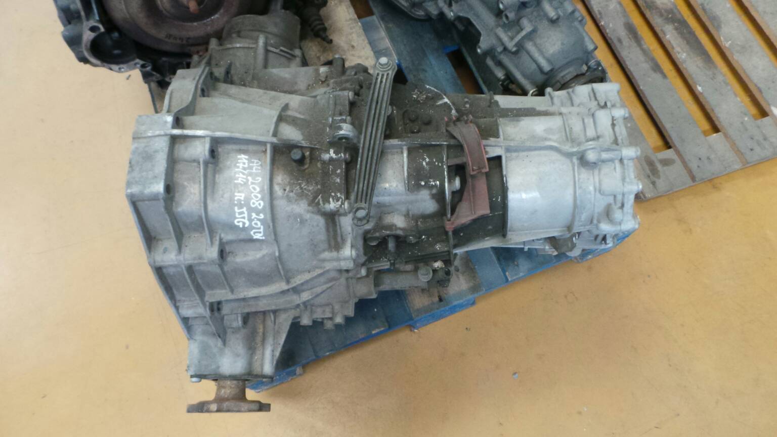 Caja de cambios manual AUDI A4 (8K2, B8)