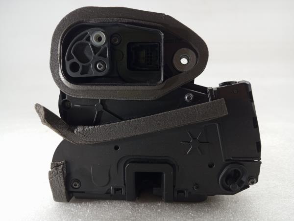 Rear Left Door Lock OPEL Astra K Sports Tourer Imagem-2