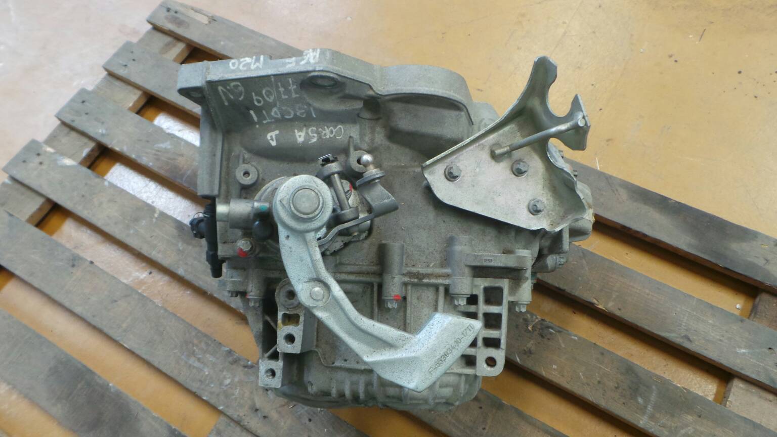 Caja de cambios manual OPEL Corsa D Imagem-0