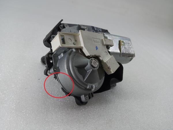 Motor limpiaparabrisas Trasero PEUGEOT 3008 I (0U_) Imagem-3