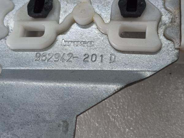 Right rear window regulator PEUGEOT 3008 I (0U_) Imagem-6