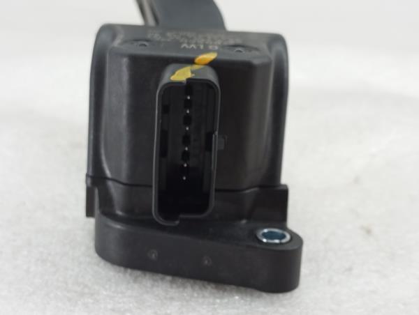 Pedal acelerador PEUGEOT 3008 I (0U_) Imagem-3