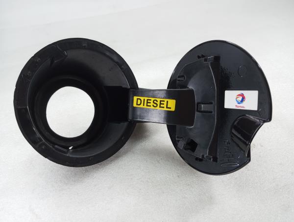 Tapa exterior combustible PEUGEOT 3008 I (0U_) Imagem-3