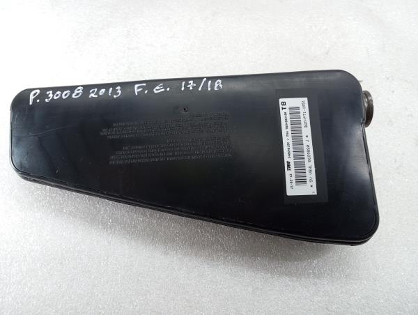 Left Seat Airbag PEUGEOT 3008 I (0U_)