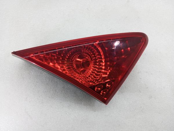 Left Tailgate light  PEUGEOT 3008 I (0U_)