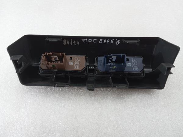 Elektromechanischer Schalter  PEUGEOT 3008 I (0U_) Imagem-3