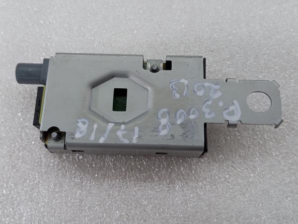 Antennenverstärker PEUGEOT 3008 I (0U_) Imagem-2