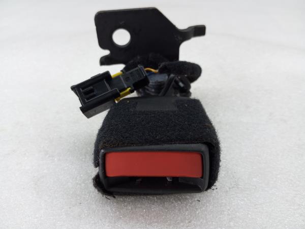 Prétensionneur de ceinture avant gauche FIAT Tipo Wagon (358_)