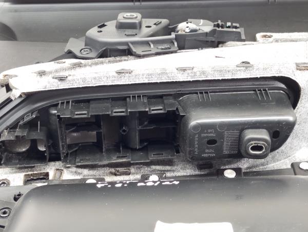 Panneau de porte avant gauche FIAT Tipo Wagon (358_) Imagem-8