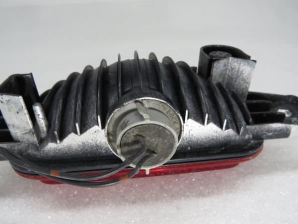 Réflecteur de coffre MITSUBISHI Lancer VIII Sedan (CY_A, CZ_A) Imagem-2