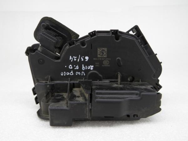 Front Right Door Lock VOLKSWAGEN Polo (AW1)