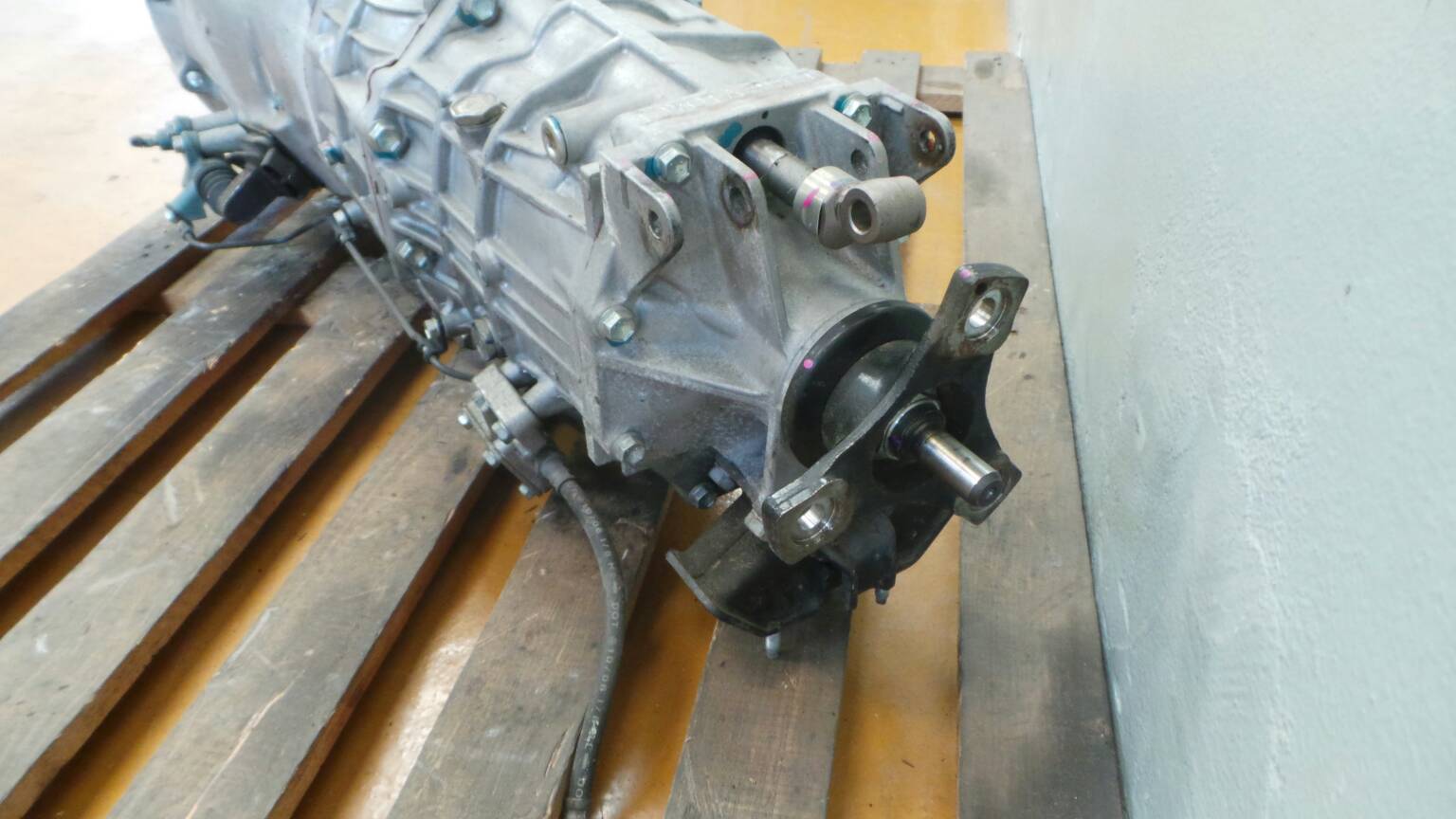 Boîte de vitesses manuelle LEXUS IS II (GSE2_, ALE2_, USE2_) Imagem-3