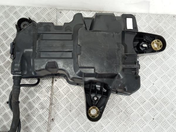 AdBlue tank OPEL Combo Furgão/Combi (X19) Imagem-5