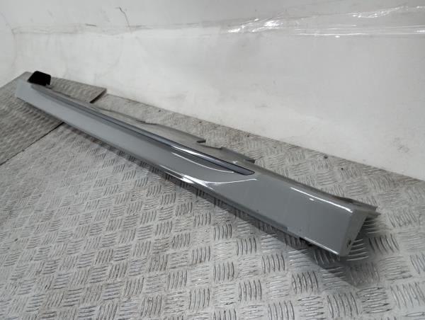 Seuil gauche HYUNDAI Kauai (OS) Imagem-1