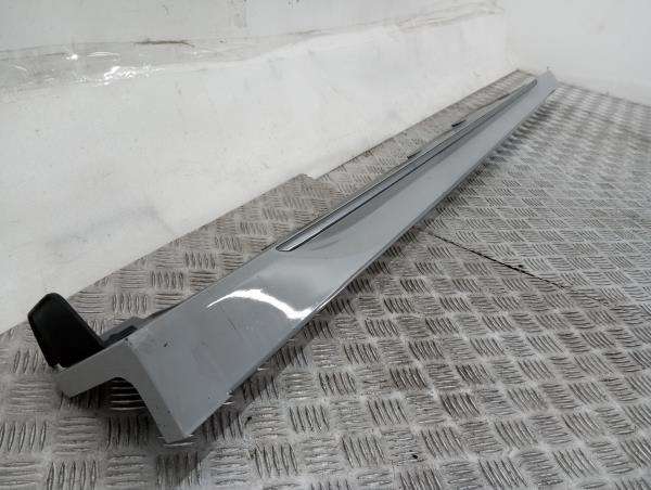 Seuil gauche HYUNDAI Kauai (OS) Imagem-2