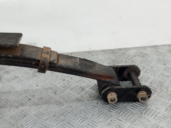 Essieu arrière à disques MITSUBISHI Canter (FB7, FB8, FE7, FE8) VII Imagem-2