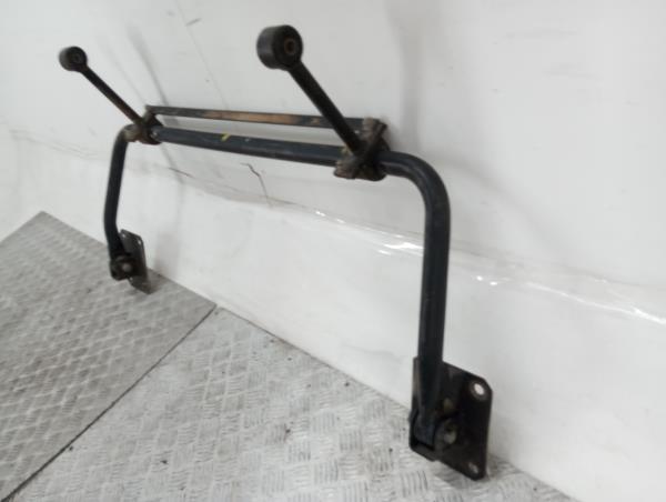 Barre Stabilisateur / de torsion MITSUBISHI Canter (FB7, FB8, FE7, FE8) VII Imagem-1