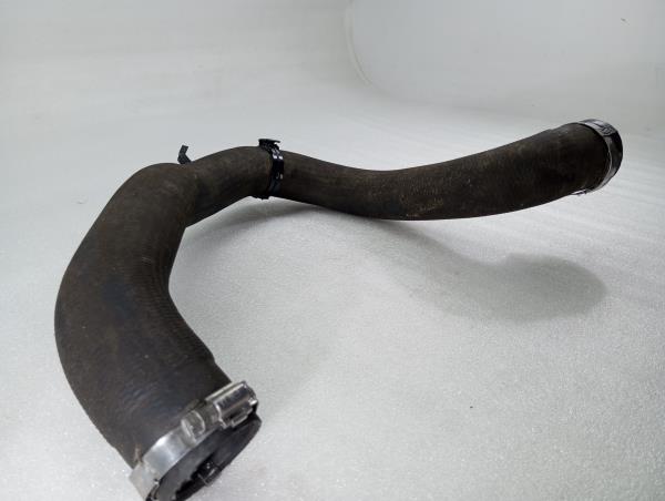 Tubo do intercooler PEUGEOT 308 SW II Imagem-2